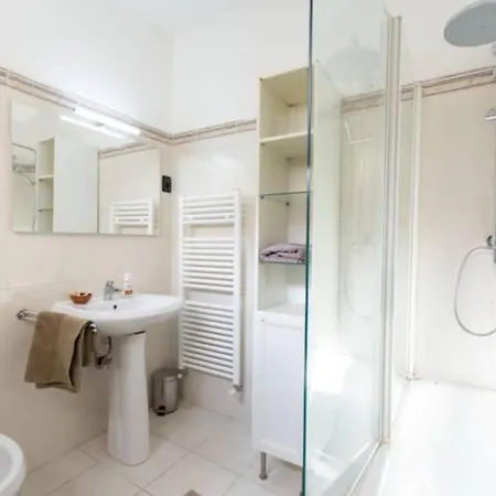 Apartment Lovely In Town Florenz